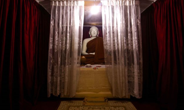 පොල්ගස්දූව අරණ්ය සේනාසනය