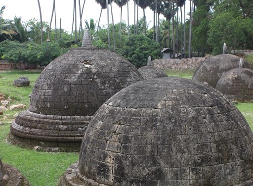 කදුරුගොඩ පුරාණ විහාරය